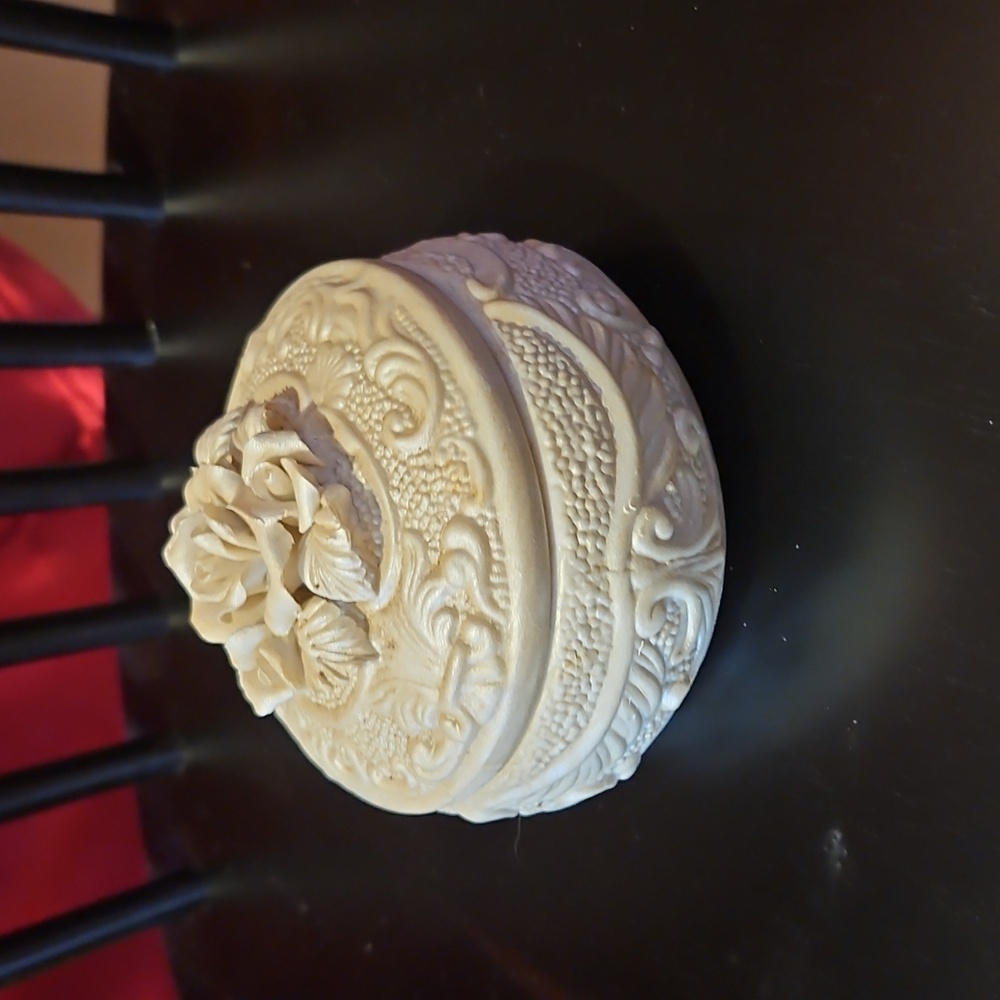 Vintage Trinket Box with Rose on top